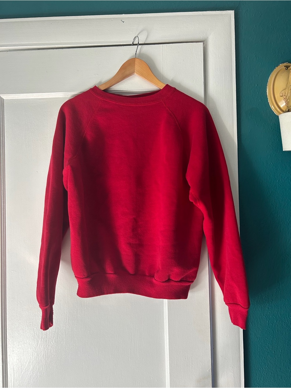 Vintage Discus Athletic Red Crewneck Sweatshirt - Classic Pullover